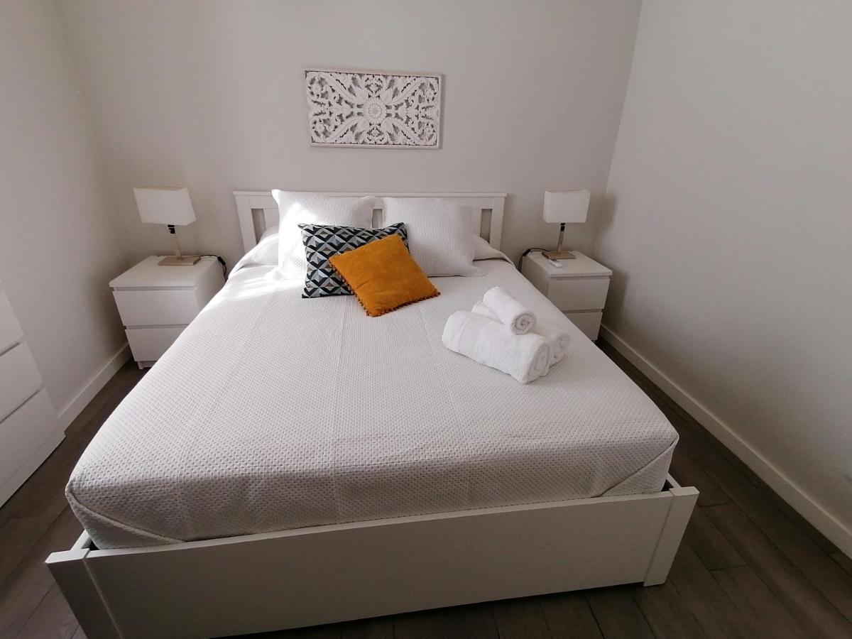 Miragaia Star Apartments Ангра-ду-Эроижму Экстерьер фото